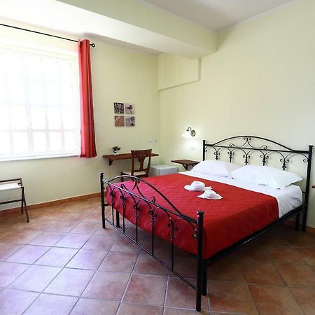 Guest House Capitan Libeccio Tropea Eksteriør billede