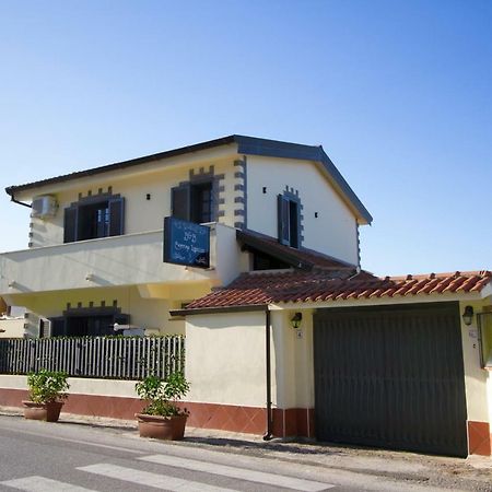 Guest House Capitan Libeccio Tropea Eksteriør billede