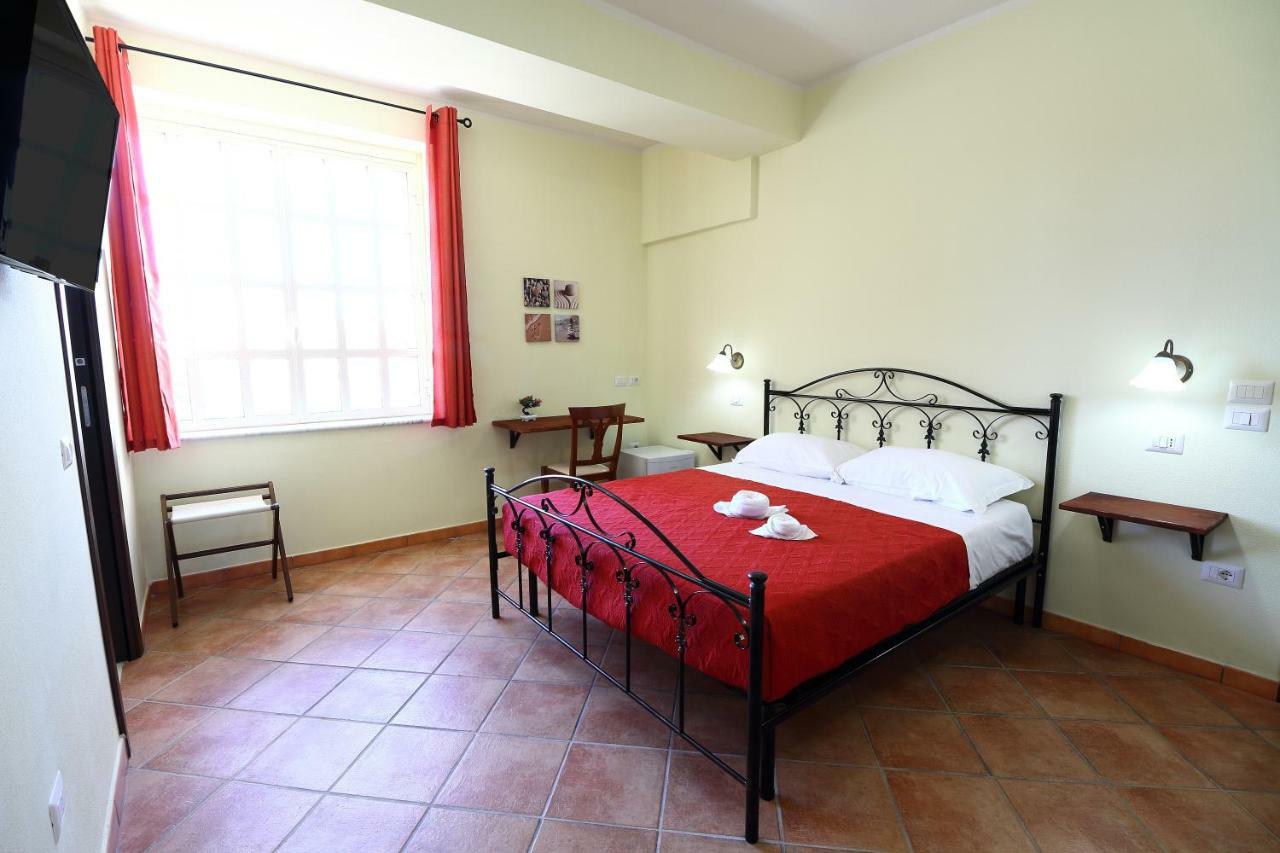 Guest House Capitan Libeccio Tropea Eksteriør billede