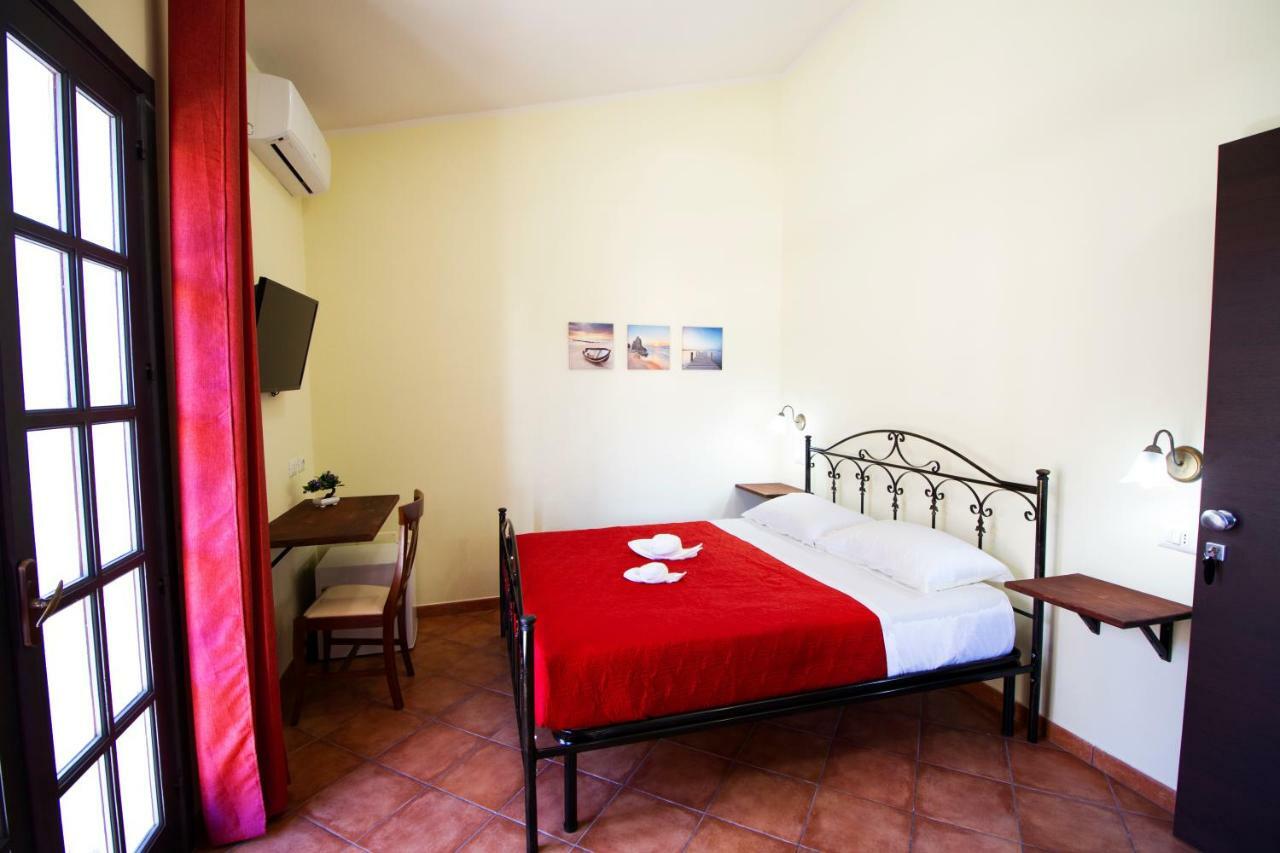 Guest House Capitan Libeccio Tropea Eksteriør billede