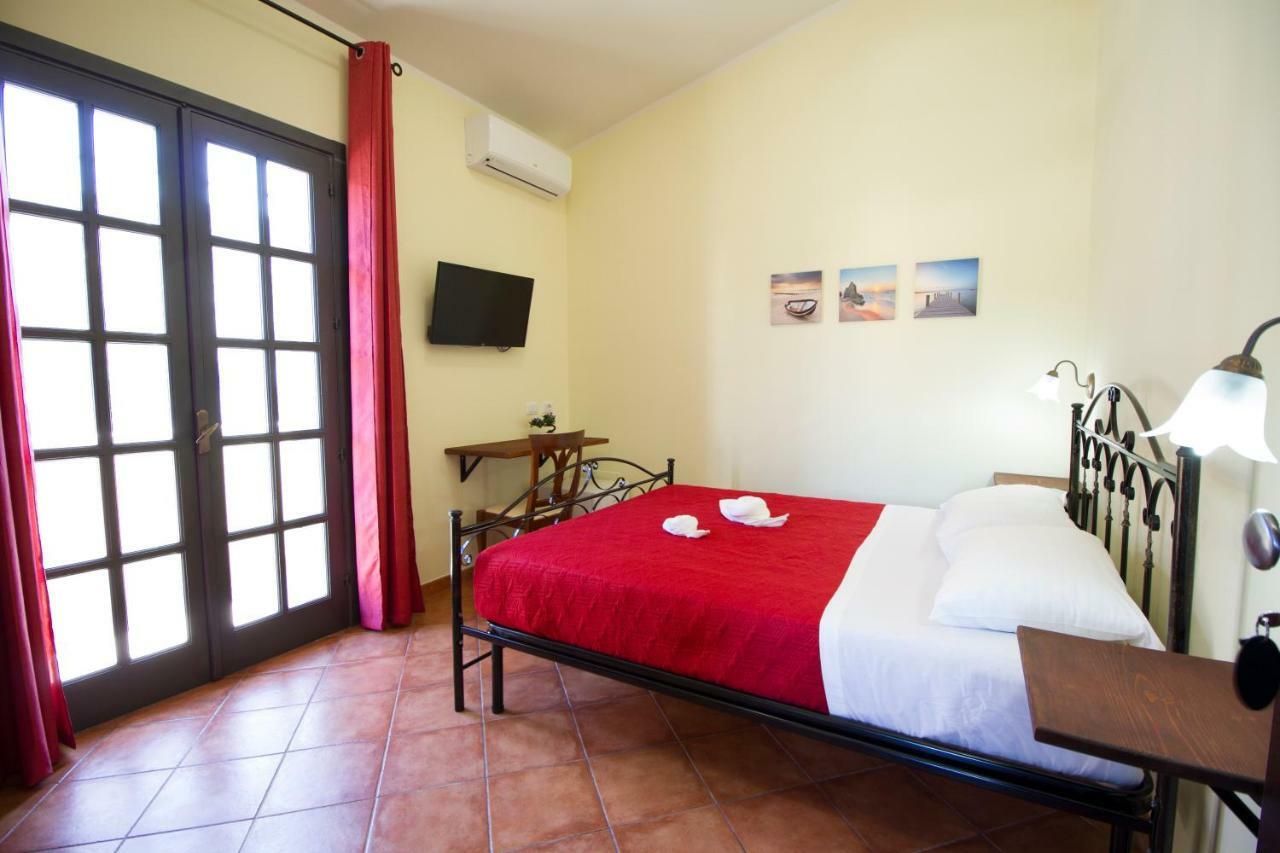 Guest House Capitan Libeccio Tropea Eksteriør billede